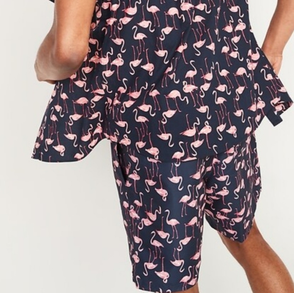 Old Navy Flamingo Navy & Pink Pool Swim Trunks Shorts M